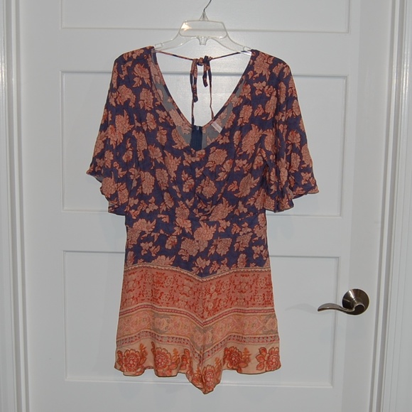 romper - Picture 2 of 3